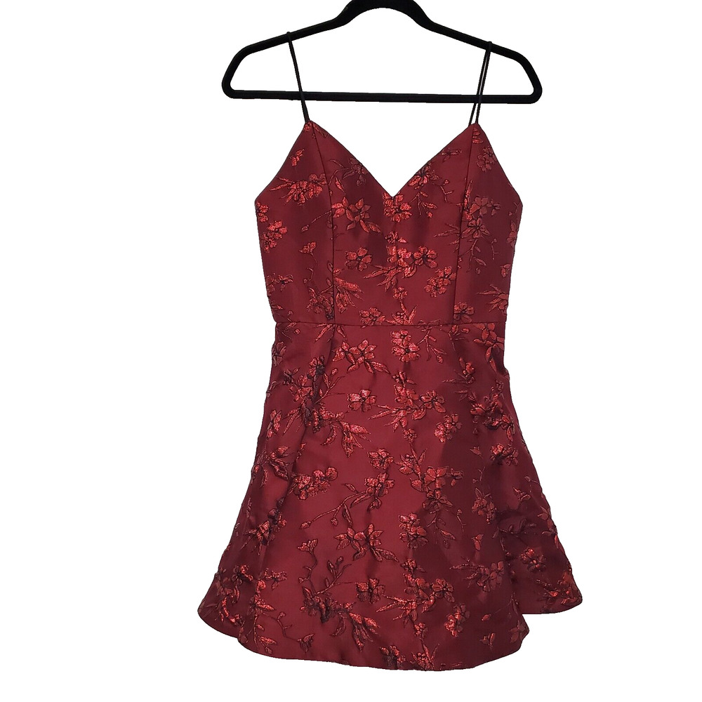 Alice + Olivia Party Dress Size 4 Red Metallic Sweetheart Event Fit Flare Date